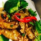 Best Thai Garlic Fish in Miami, FL